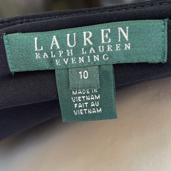 LAUREN RALPH LAUREN ~Black Full Length Gown ~Twist Detail & Peek-a-Boo Lace ~ 10 - Picture 9 of 16